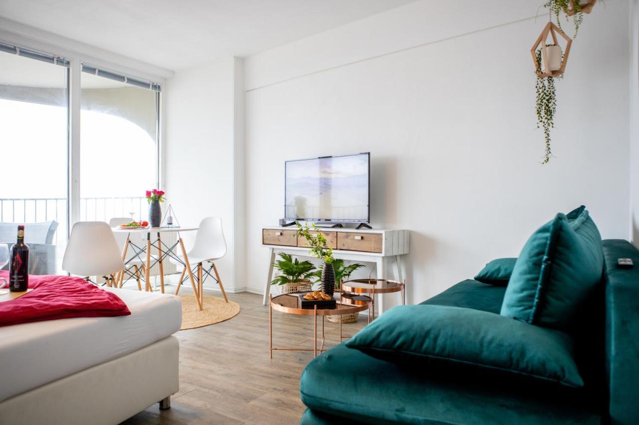 Modernes Apartment Mit Tollem Blick Ueber Die Stadt Augsburg Exteriör bild