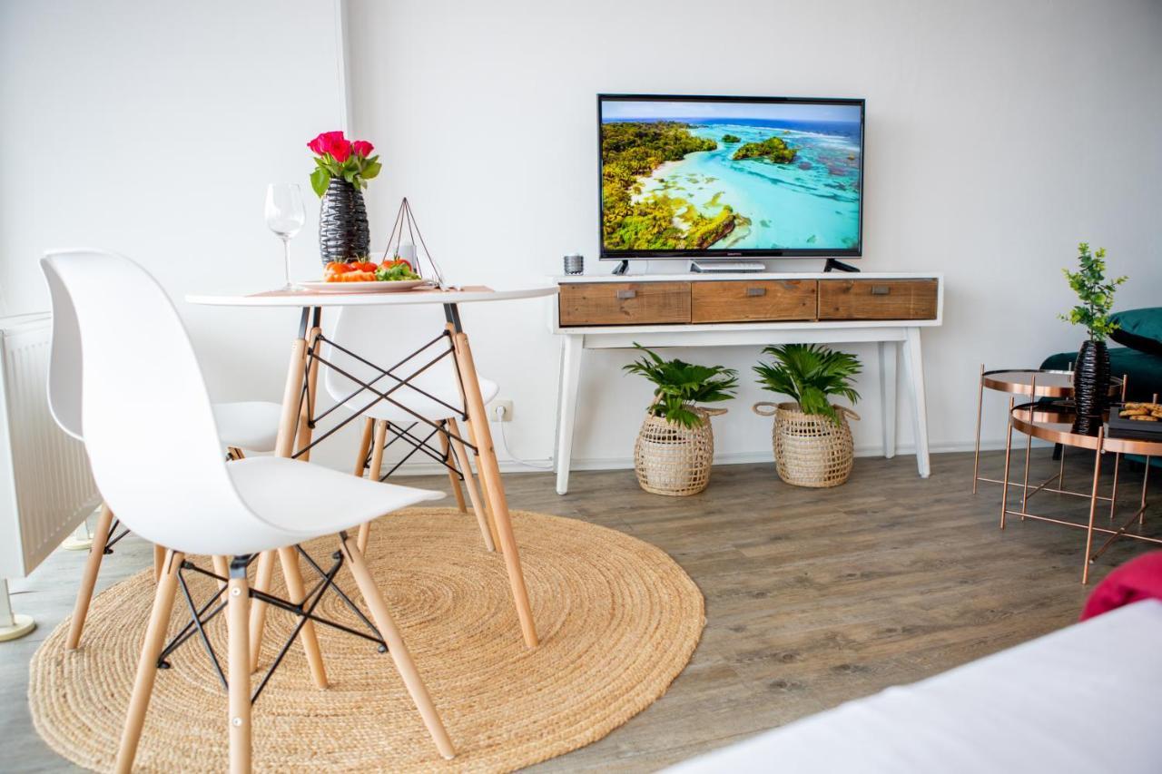 Modernes Apartment Mit Tollem Blick Ueber Die Stadt Augsburg Exteriör bild