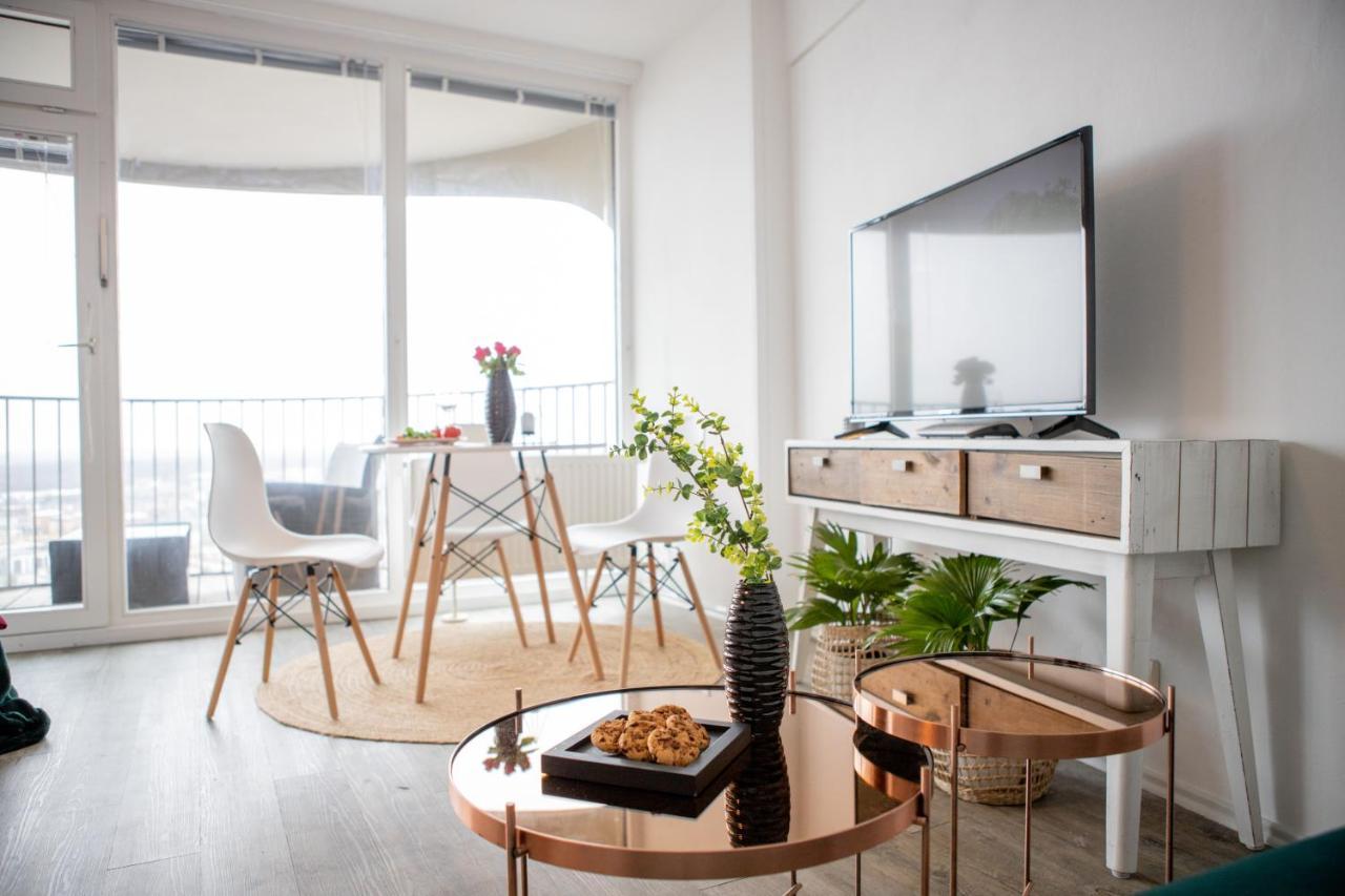 Modernes Apartment Mit Tollem Blick Ueber Die Stadt Augsburg Exteriör bild